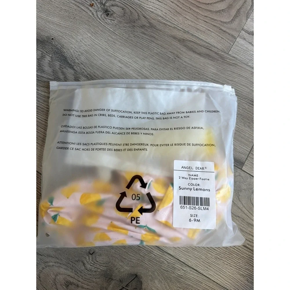 Angel Dear Sunny Lemons 2-Way Zipper Footie – 6–9 Months – NWT